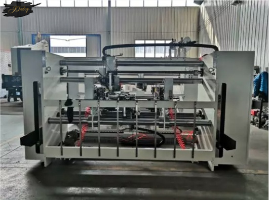 Semi-auto Double Piece Corrutated Paper Stitching Package Machine